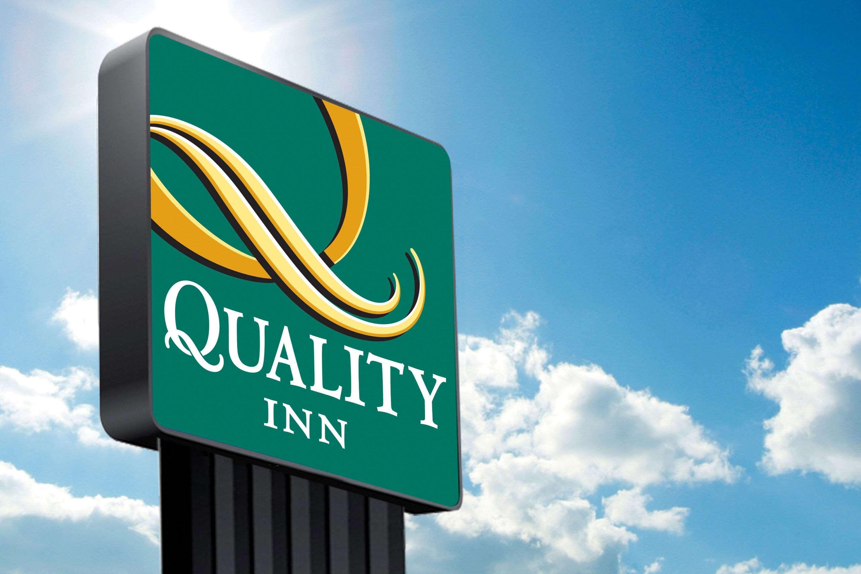 Quality Inn Wayne - Fairfield Area Экстерьер фото